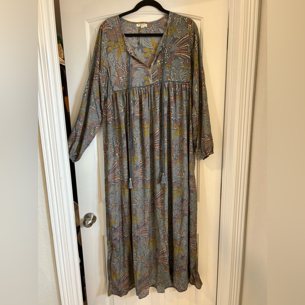 Boutique flowy dress